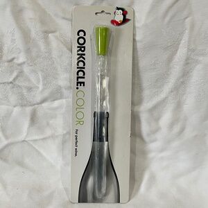 Green CORKCICLE for Perfect Wine - NEW